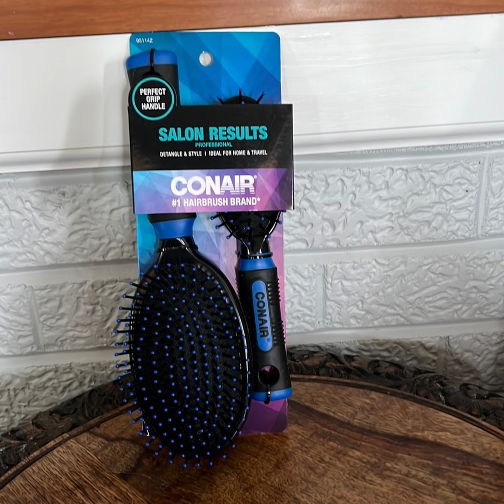 Conair Professional Full & Mid Size Nylon Cushion Detangle Style Brush 2…